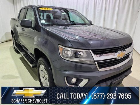 Used 2017 Chevrolet Colorado LT w/ LT Convenience Package image 7