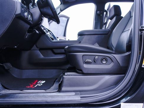 Used 2025 GMC Sierra 2500 Denali w/ Denali Reserve Package image 28