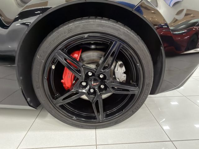 Used 2021 Chevrolet Corvette Stingray Preferred Cpe w/ Z51 Performance Package RWD image 12