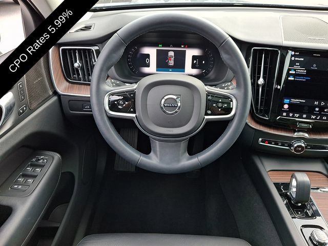 Certified 2023 Volvo XC60 B5 Plus w/ Climate Package AWD/4WD image 14