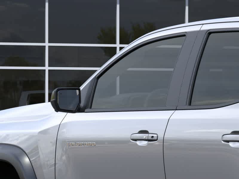 New 2026 Chevrolet Colorado ZR2 w/ Technology Package AWD/4WD image 12