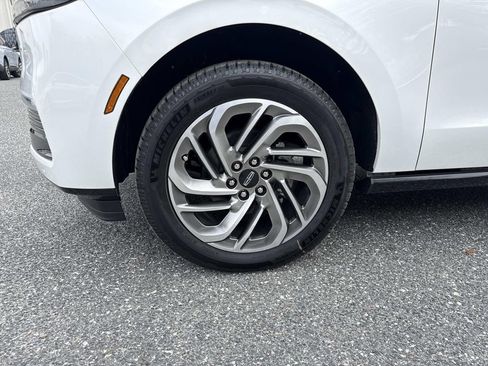 New 2025 Lincoln Navigator Reserve image 10