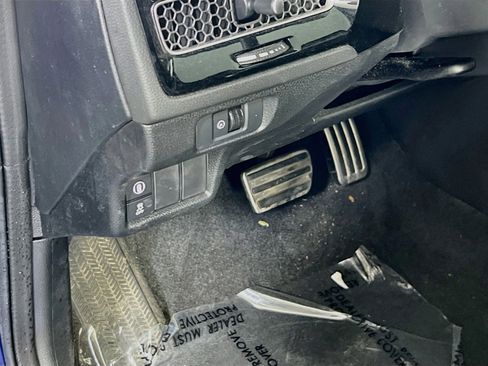 Used 2023 Honda Civic Sport image 10