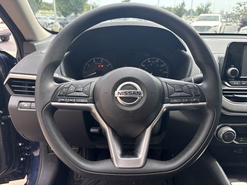 Used 2022 Nissan Altima 2.5 S w/ Driver Assist Package FWD image 18