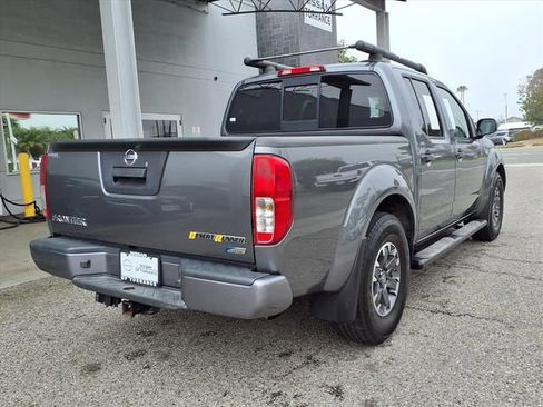 Used 2018 Nissan Frontier SV image 21