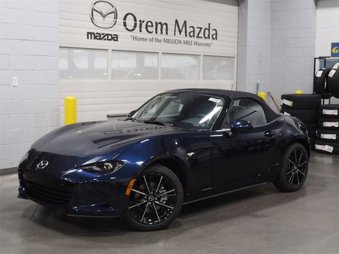 New 2025 MAZDA MX-5 Miata Grand Touring w/ Weather Package image 1