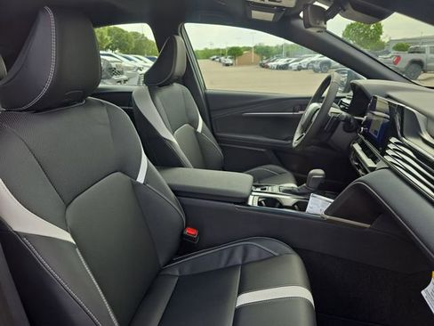 New 2026 Toyota Camry SE image 10