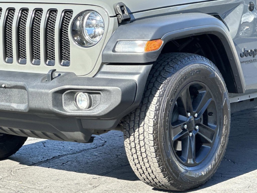 Used 2020 Jeep Wrangler Unlimited Sport AWD/4WD image 8