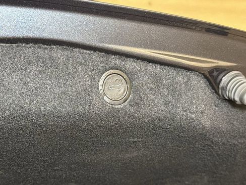 Used 2025 Tesla Model 3 Long Range image 14