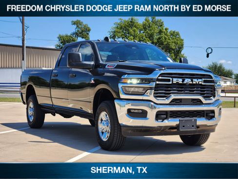 New 2026 RAM 3500 Tradesman w/ Chrome Appearance Group image 2