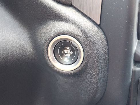 Used 2019 GMC Sierra 1500 Denali w/ Denali Ultimate Package AWD/4WD image 22