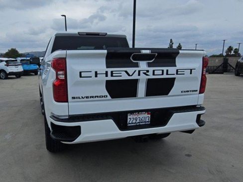 Used 2023 Chevrolet Silverado 1500 Custom w/ Rally Edition RWD image 7