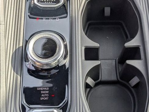 New 2026 Jeep Cherokee Overland image 21