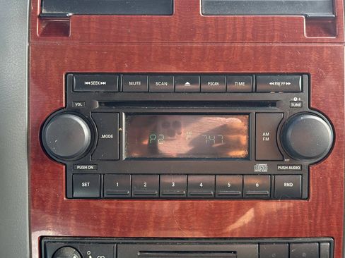 Used 2004 Dodge Durango SLT w/ Trailer Tow Group image 19