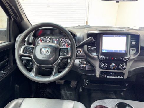 Used 2022 RAM 3500 Tradesman w/ Chrome Appearance Group AWD/4WD image 14