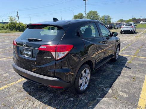 Used 2019 Honda HR-V LX image 6