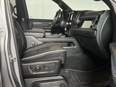 Used 2026 RAM 1500 Limited w/ Body Color Bumper Group AWD/4WD image 13