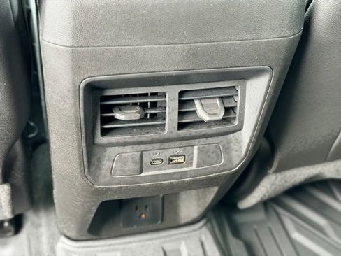 Certified 2023 Chevrolet Colorado LT w/ LT Convenience Package III image 25