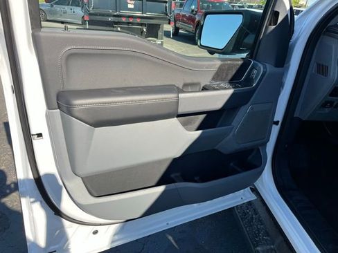 New 2025 Ford F150 Lightning Flash image 64