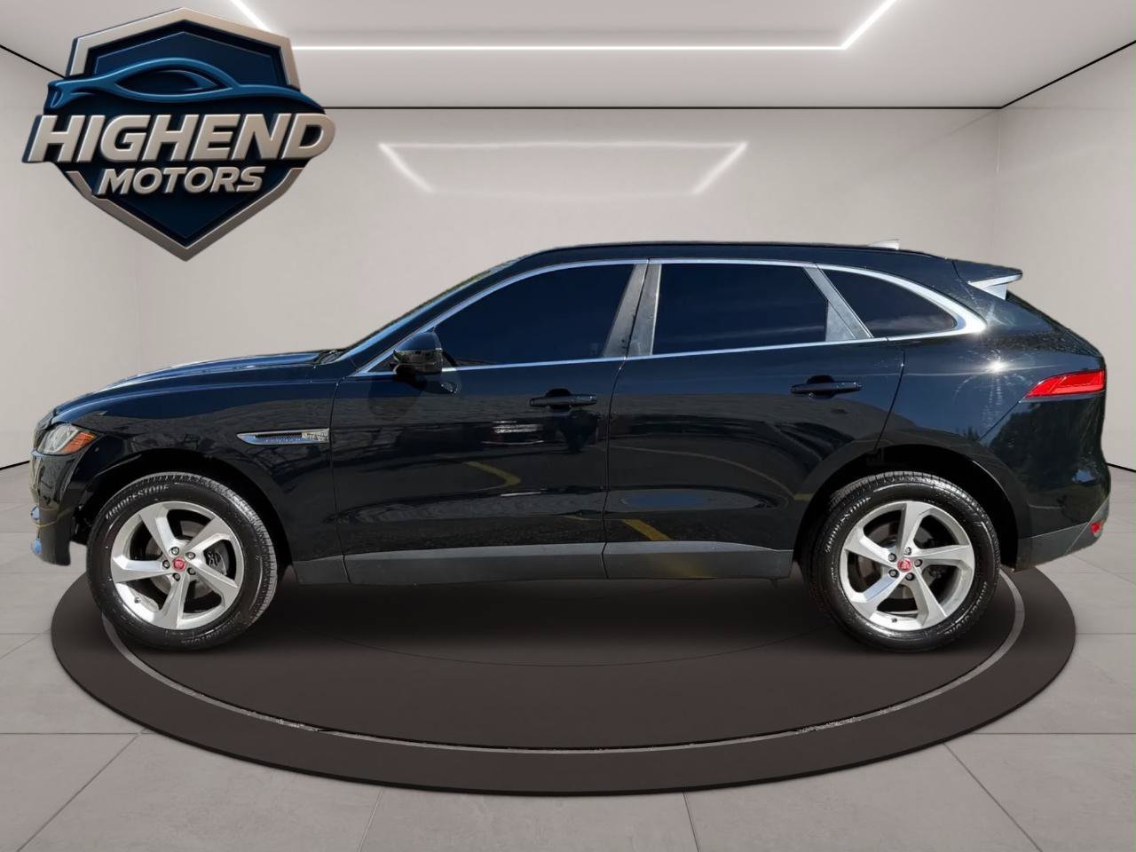 Used 2019 Jaguar F-PACE Premium AWD/4WD image 3