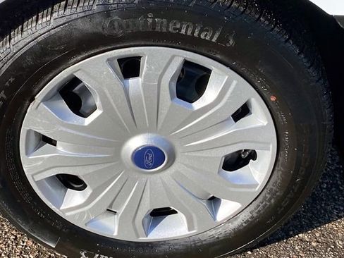 Used 2023 Ford Transit Connect XL image 26