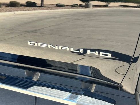 Used 2024 GMC Sierra 2500 Denali w/ Denali Reserve Package image 10