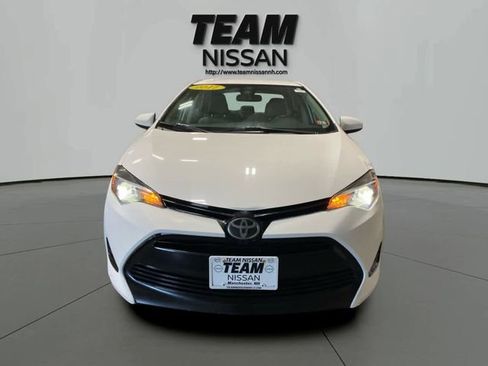 Used 2017 Toyota Corolla LE image 2