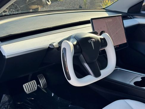Used 2021 Tesla Model 3 Performance AWD/4WD image 18