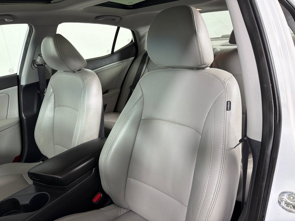 Used 2013 Kia Optima EX w/ Premium Pkg FWD image 13