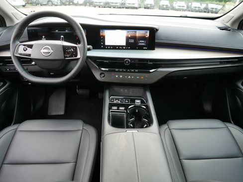 Certified 2025 Nissan Murano SL w/ Cargo Package AWD/4WD image 10