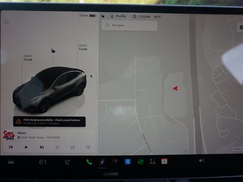 Used 2024 Tesla Model Y Long Range AWD/4WD image 11