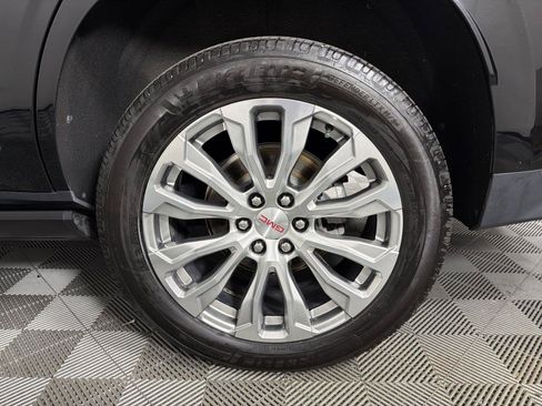 Used 2023 GMC Yukon Denali AWD/4WD image 21
