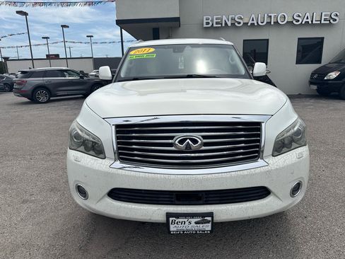 Used 2011 INFINITI QX56 4WD w/ Deluxe Touring Pkg image 3