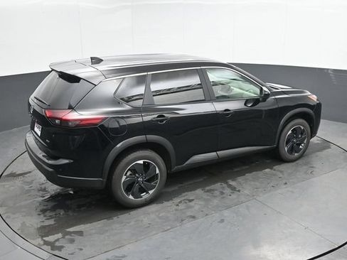 Used 2025 Nissan Rogue SV AWD/4WD image 33