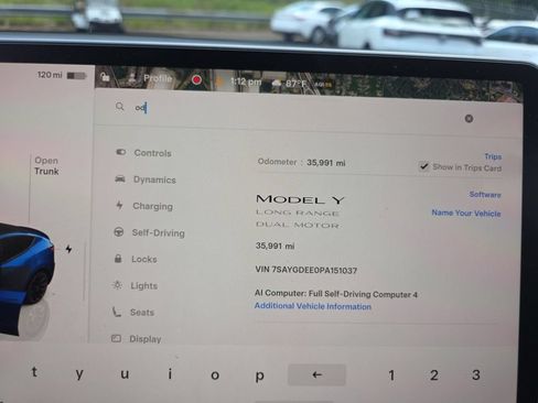 Used 2023 Tesla Model Y Long Range AWD/4WD image 14