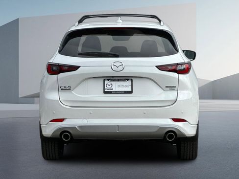 New 2025 MAZDA CX-5 Signature image 4