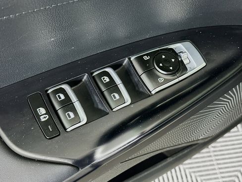 Used 2025 Kia K5 LXS image 15