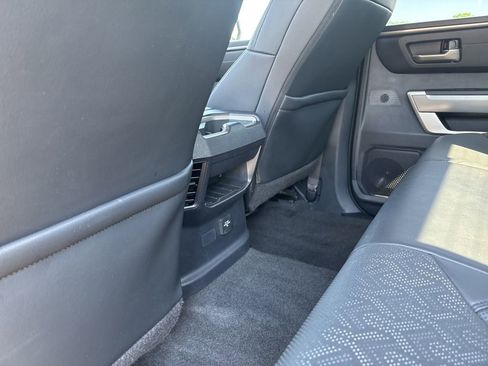 Used 2022 Toyota Tundra SR5 w/ SR5 Premium Package RWD image 28