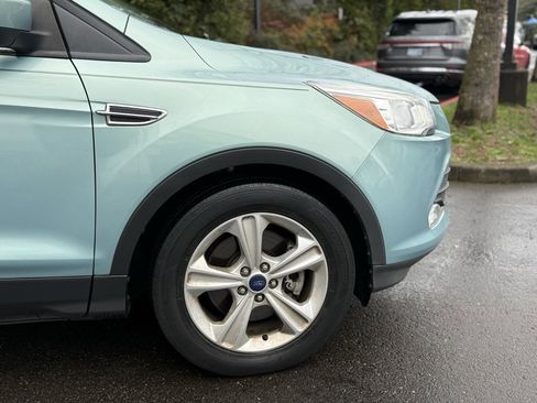 Used 2013 Ford Escape SE image 15