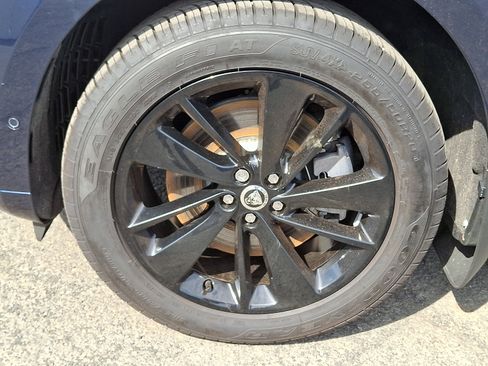 Used 2026 Jaguar F-PACE R-Dynamic S AWD/4WD image 10