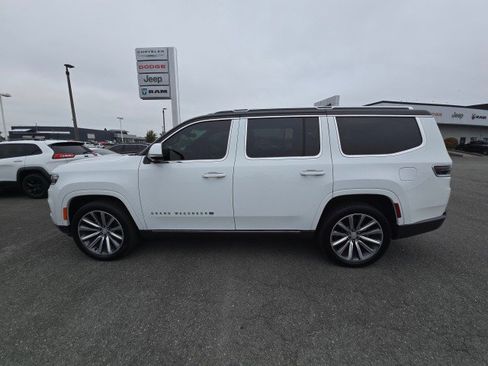 Used 2022 Jeep Grand Wagoneer Series I w/ HD Trailer Tow Package image 7