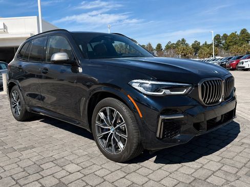 Used 2022 BMW X5 M50i AWD/4WD image 7