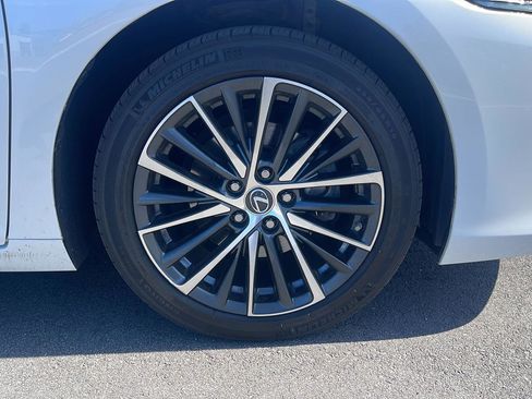 Used 2023 Lexus ES 350 w/ Premium Package image 9