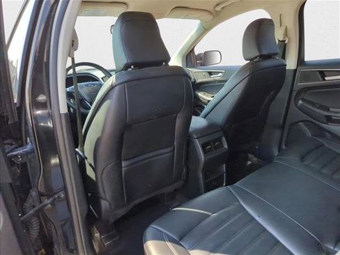 Used 2024 Ford Edge SEL image 15