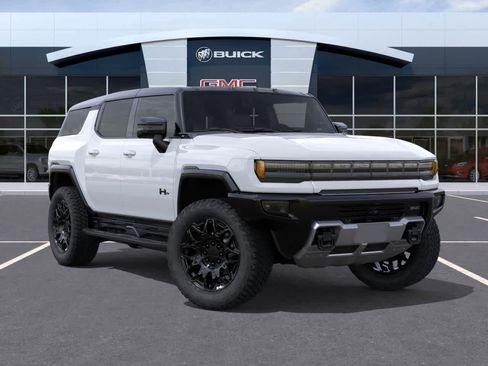 New 2026 GMC Hummer EV SUV w/ LPO, Dark Essentials Package AWD/4WD image 7