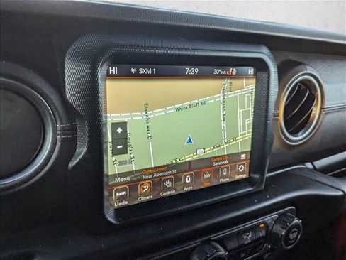 Used 2021 Jeep Wrangler Unlimited Sahara image 13