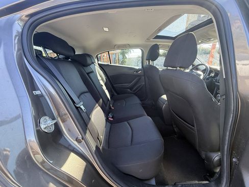 Used 2016 MAZDA MAZDA3 i Touring w/ Popular Equipment Package FWD image 16