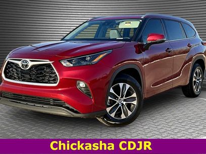 Used 2022 Toyota Highlander XLE