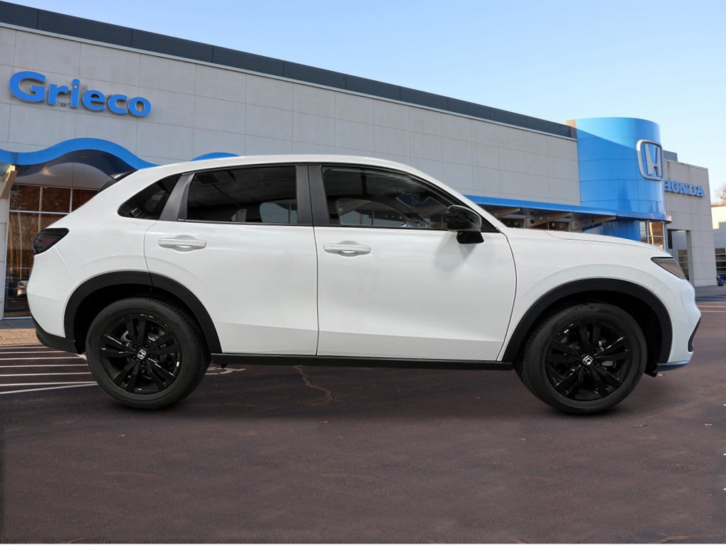 New 2027 Honda HR-V Sport image 8