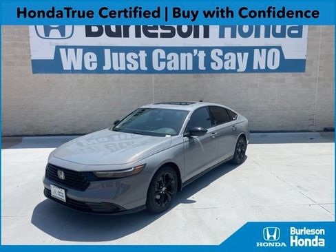 Used 2025 Honda Accord SE image 1